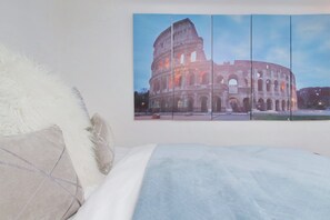 1 bedroom, free WiFi, bed sheets - TRASTEVERE CAMPO de FIORI ROME by FOOT-NETFLIX-AIRCOND-WIFI (Roma)