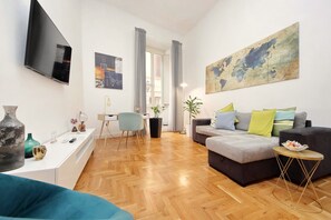 Smart TV - TRASTEVERE CAMPO de FIORI ROME by FOOT-NETFLIX-AIRCOND-WIFI (Roma)