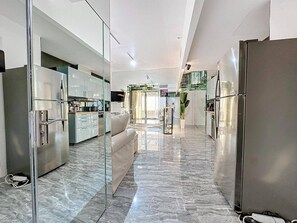 Interior - Stunning 2 bed in Sadaf 6 (Dubai)