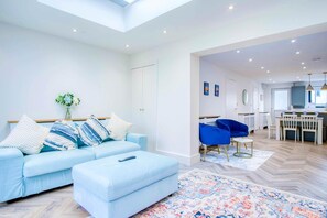 34-Zoll-Fernseher mit Digitalempfang