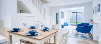 Hatherleigh Drive - 2 Bedroom House - Mumbles