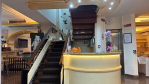 Reception - Hotel Azzurra (Montecatini Terme)