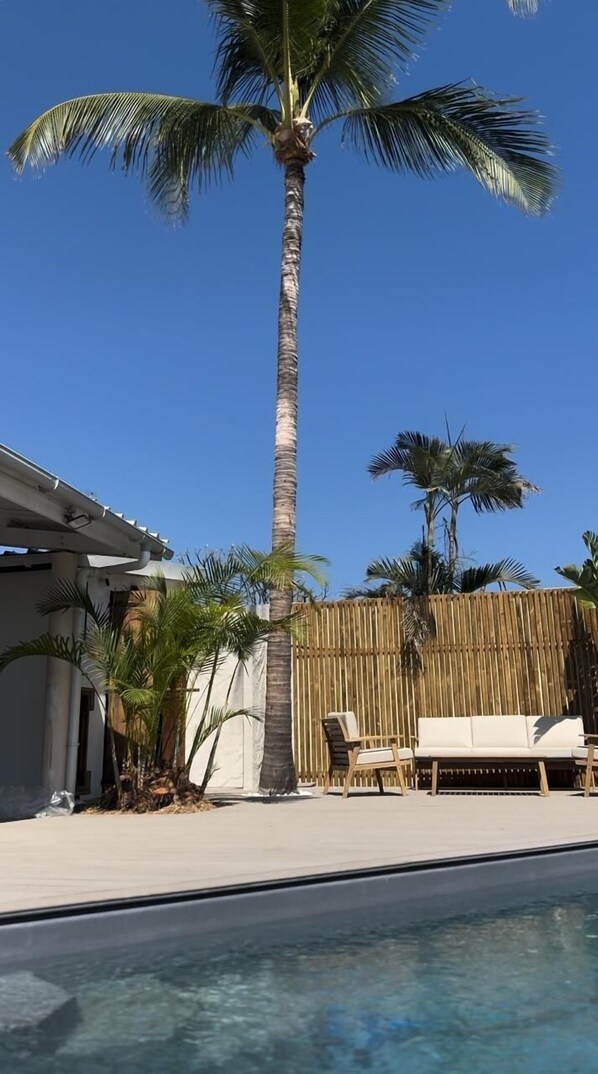 Kolam renang terbuka 