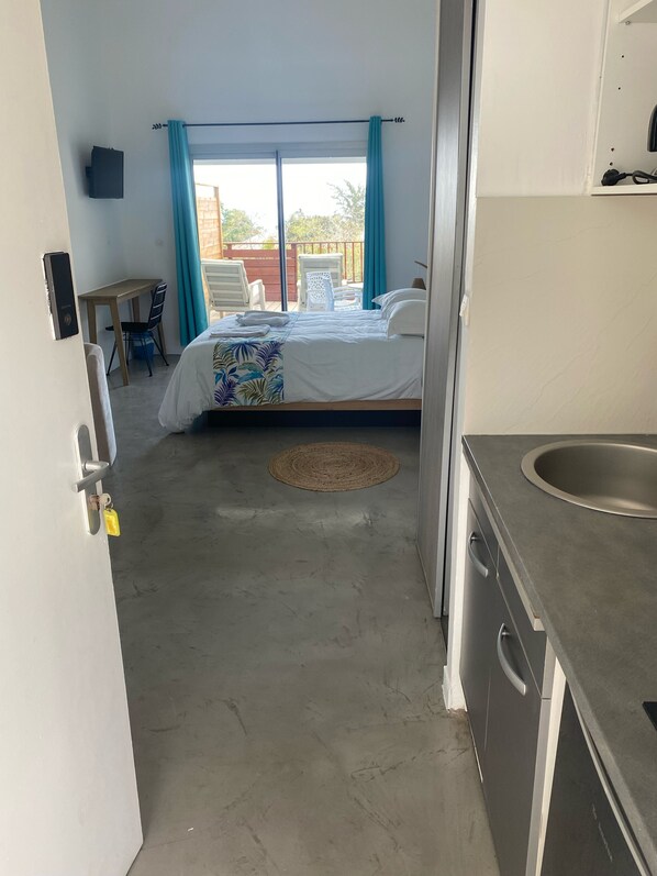 غرفة مزدوجة مريحة - بمنظر للبحر | مطبخ خاص