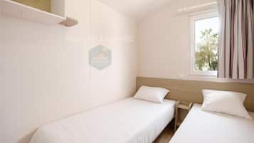 Bungalow, 2 Bedrooms, Balcony, Garden View