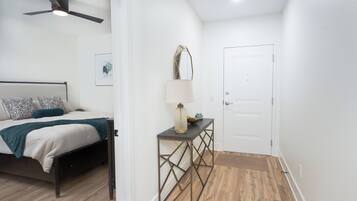 1 bedroom, iron/ironing board, internet, bed sheets