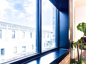Interior - Incredible Downtown Apartment W/ Views & Desk (Idaho Falls)