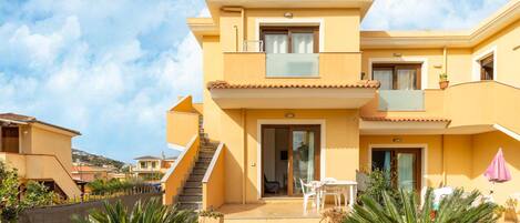 Apartment | Exterior