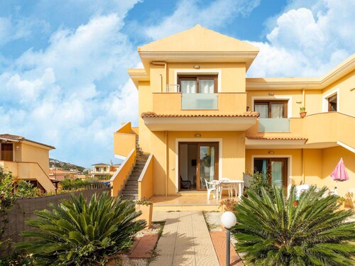 Apartment With air Conditioning and Terrace