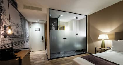 Boutique Hotel Mondragon