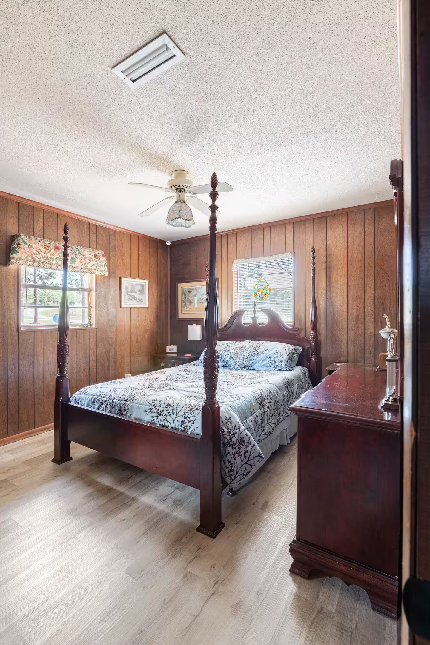 2 Schlafzimmer, Schreibtisch, kostenloses WLAN, Bettwäsche