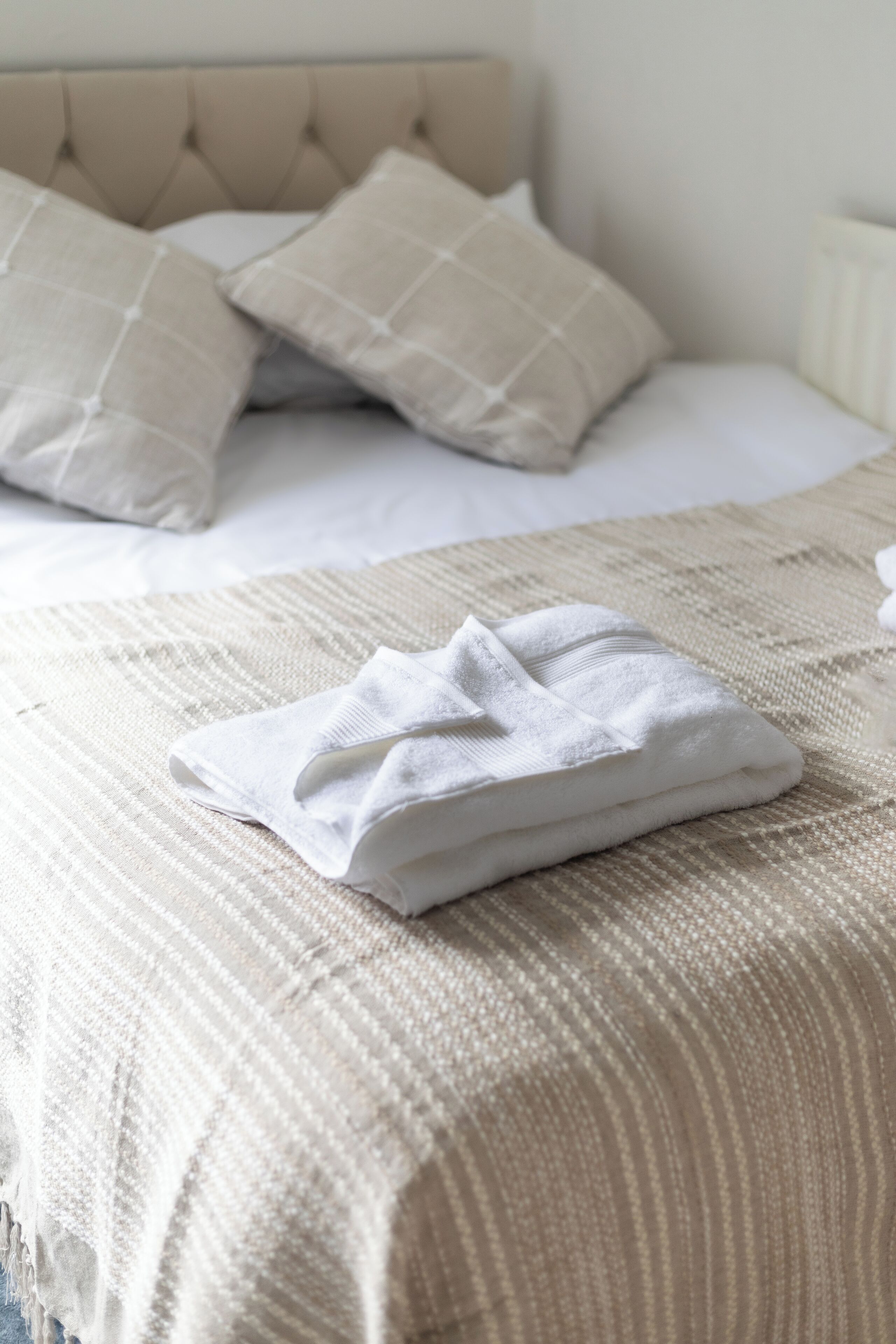 Desk, iron/ironing board, free WiFi, bed sheets