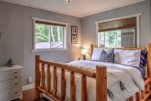 4 chambres, fer et planche à repasser, lit parapluie, Wi-Fi gratuit