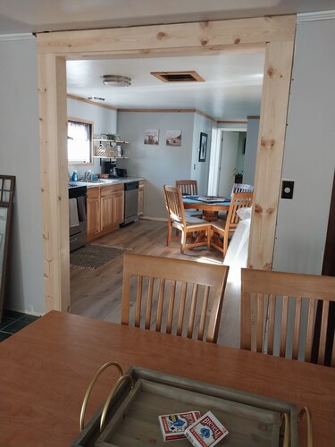 Nice 2-bedroom house in Kaycee explore the west and the big horn mountains.