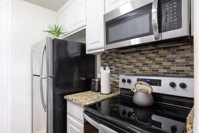 Walk to AT&T Stadium! Globe Life Park Texas Live!