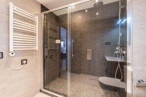 Hair dryer - Salou • Penthouse Apt • Pool & Beach • AC • WiFi (Salou)