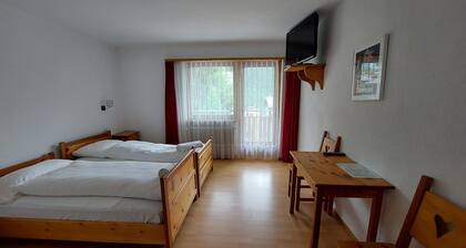 B&B Alpenrösli