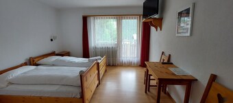 B&B Alpenrösli
