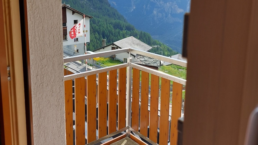 B&B Alpenrösli