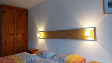 Deluxe-Doppelzimmer, Balkon, Bergblick | Innenbereich