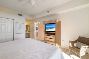 2 bedrooms, iron/ironing board, free WiFi, bed sheets - The Beach Club 107D by Liquid Life (Gulf Shores)