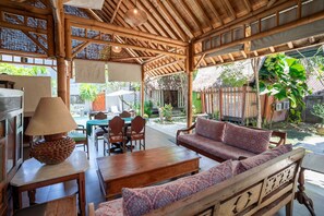 Room, 1 Bedroom, Smoking, Garden View | Living room - Room-cozy 2-bedroom Lumbung Cabin in San (Denpasar)