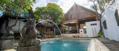 Habitació, 1 dormitori, fumadors, vistes al jardí | Piscina | Piscina a l'aire lliure