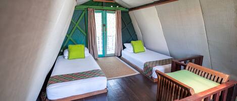 Room, 1 Bedroom, Smoking, Garden View | 2 bedrooms