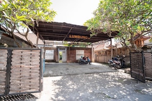 Room, 1 Bedroom, Smoking, Garden View | Terrace/patio - Room-cozy 3-bedroom Lumbung Cabin in Cen (Denpasar)