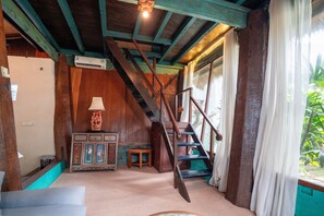 Room, 1 Bedroom, Smoking, Balcony | Living room