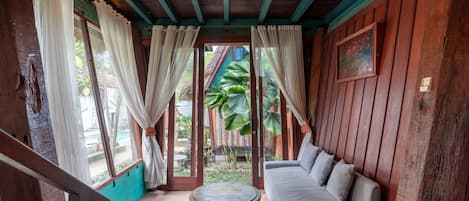 Kamer, 1 slaapkamer, roken, balkon | Woonkamer