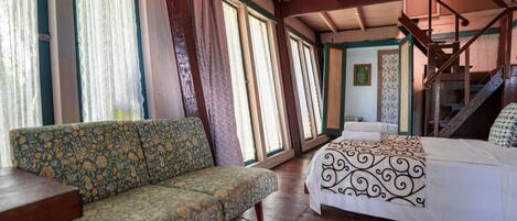 Rom, 2 soverom, røyk | Oppholdsrom