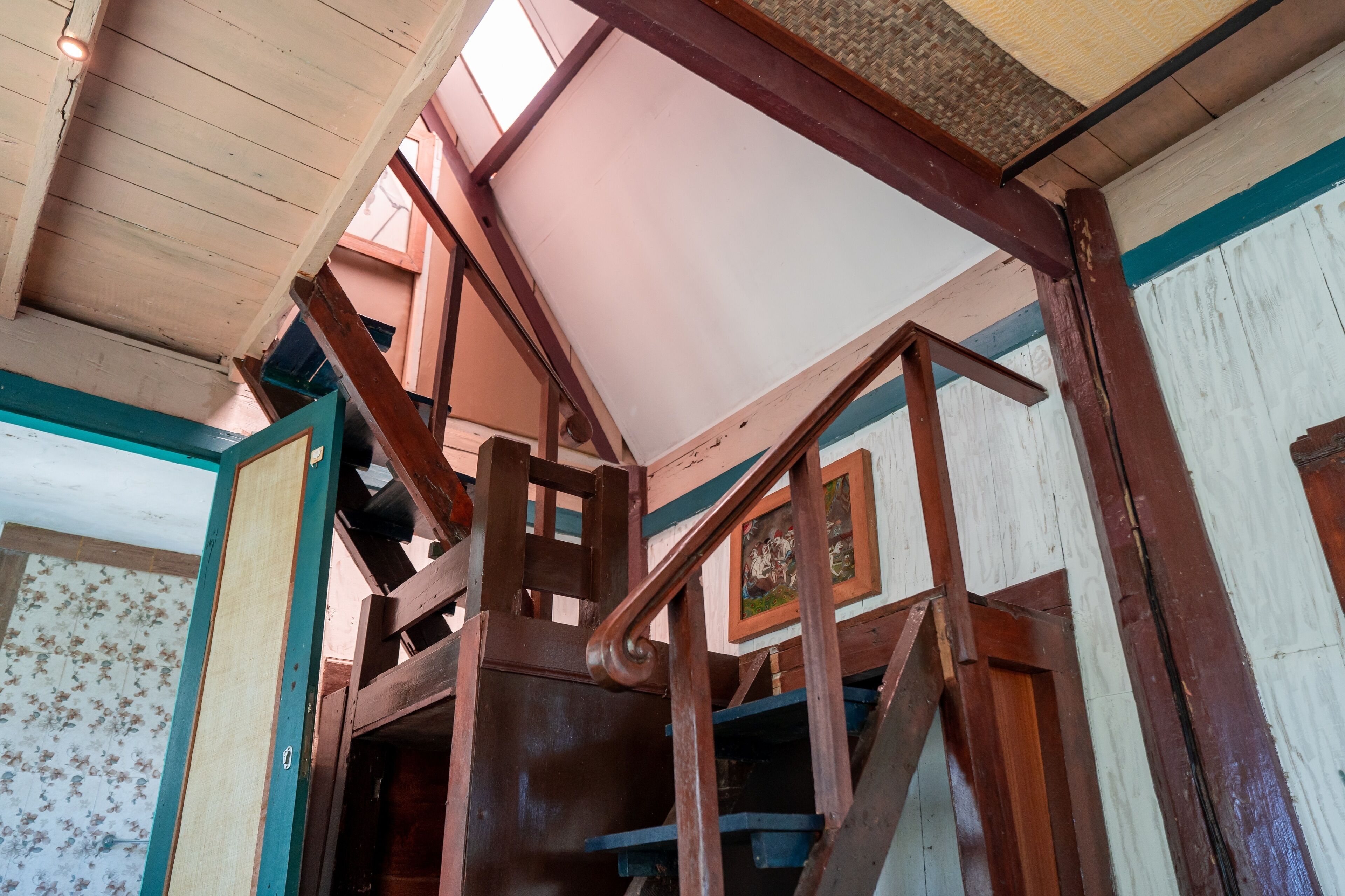 Rom, 2 soverom, røyk | Innvendig