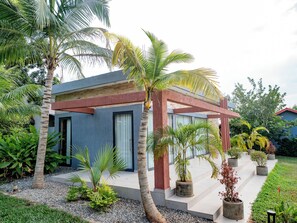 Exterior - Natu Resort (Abomey-Calavi)