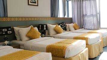 Basic Quadruple Room | Free WiFi, bed sheets