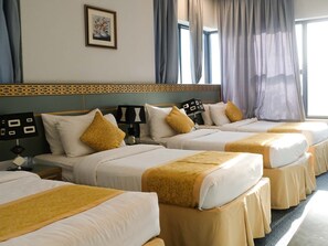 Basic Quadruple Room | Free WiFi, bed sheets - Saraya Abeer Hotel Company (Makkah)