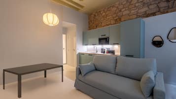 Apartment, 1 Bedroom | Lounge