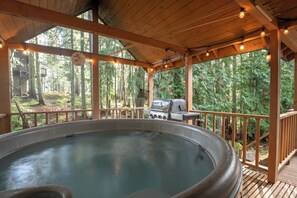 Bain à remous extérieur