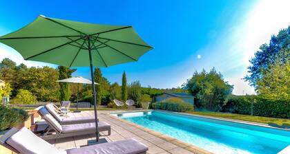 Lodge “La Forêt” in the Heart of Périgord – Comfort and Relaxation for Families