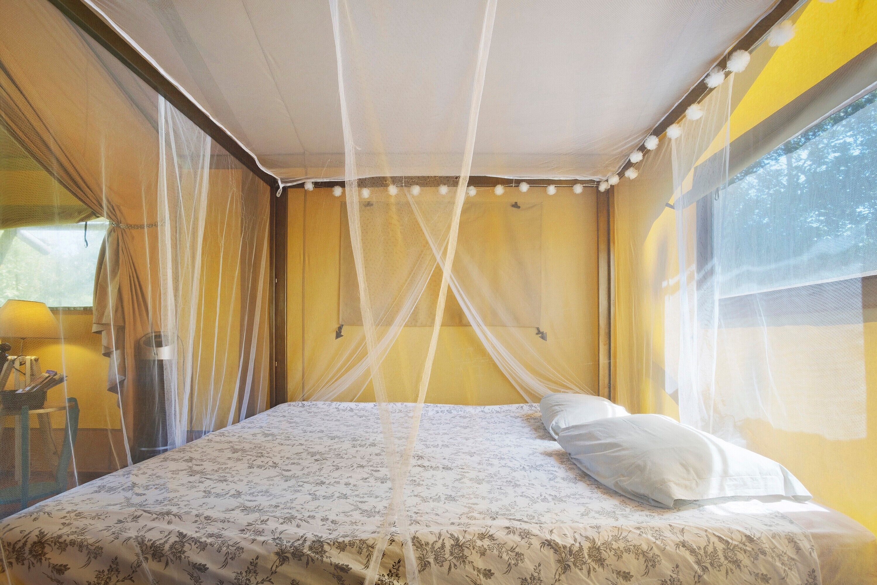 Wi-Fi, draps fournis