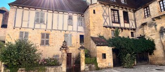 Lodge “Les Étoiles” in the Heart of Périgord – Comfort and Relaxation for Families