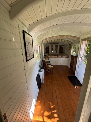 WiFi, bed sheets - Charming Caravan in the Heart of Périgord – Romantic Nature Getaway (Saint-Sauveur)