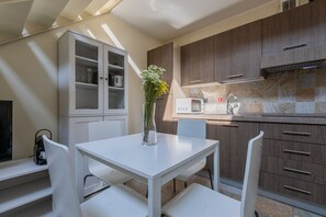 Dining - The City by Wonderful Italy (Torino)
