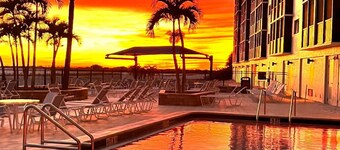 ☀️Beachfront with Great Amenities | Carlos Pointe #233☀️