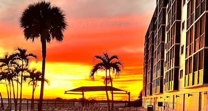 ☀️Beachfront with Great Amenities | Carlos Pointe #233☀️