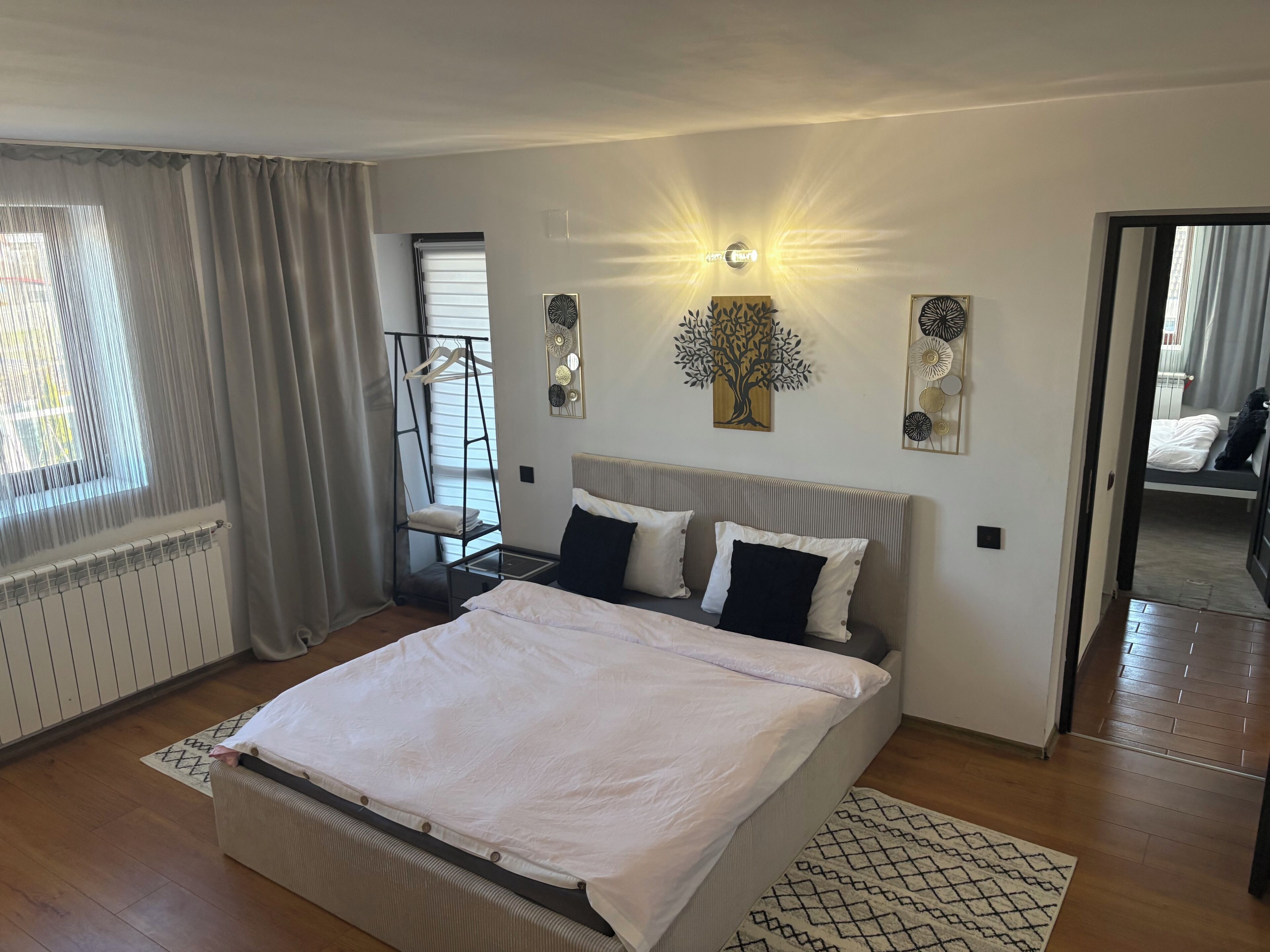 6 chambres, fer et planche à repasser, Wi-Fi gratuit