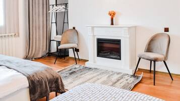 6 slaapkamers, een strijkplank/strijkijzer, gratis wifi