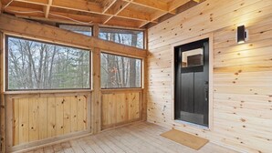 Interior - Muskoka Tiny Home (Windermere)