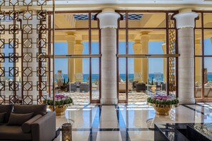 8 間酒吧/酒廊、海灘酒吧