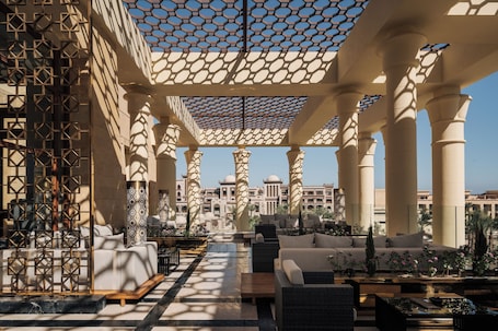 8 bares, bar en la playa. Al Kasr Sahl Hasheesh-Ultra All-Inclusive
